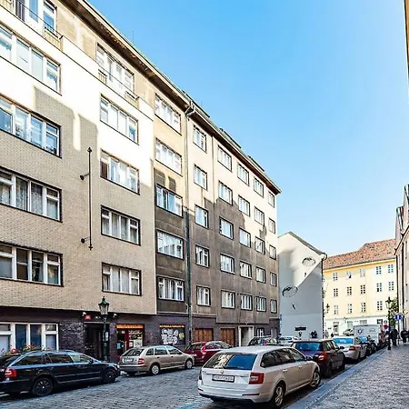 Cozy Old Town Stay - 1-Bedroom Apartment Prague Exterior photo
